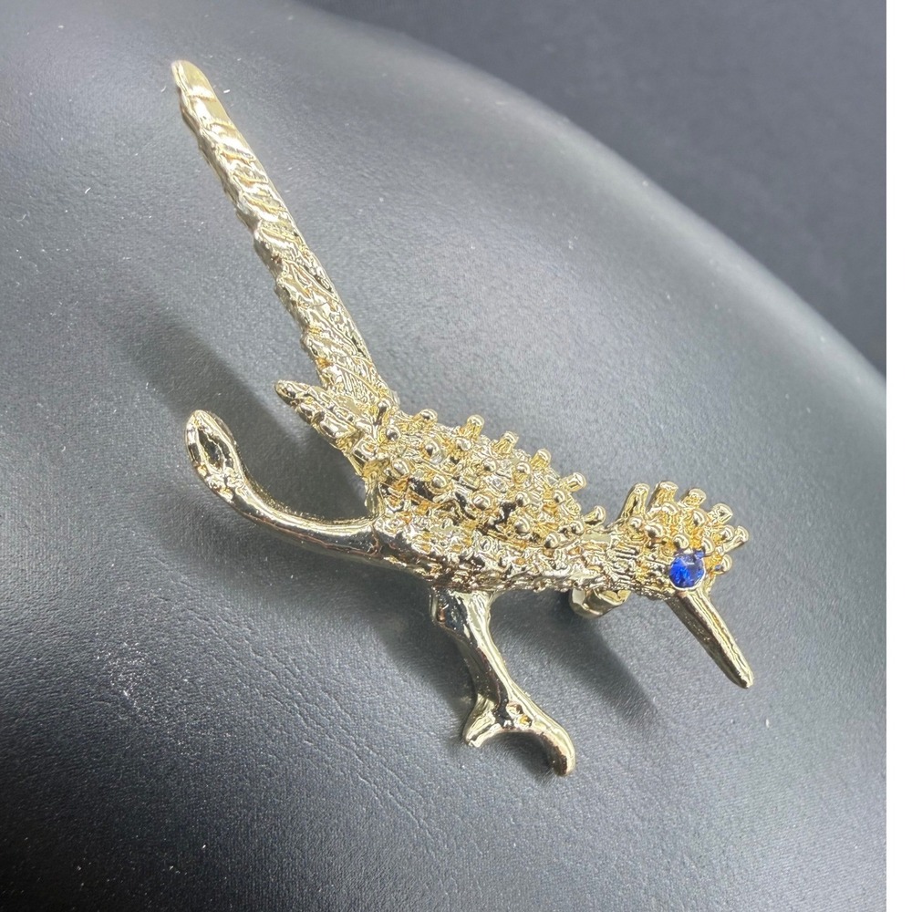 Vintage Style Gold Tone Roadrunner Bird Brooch Blue Rhinestone Eye Lapel Pin